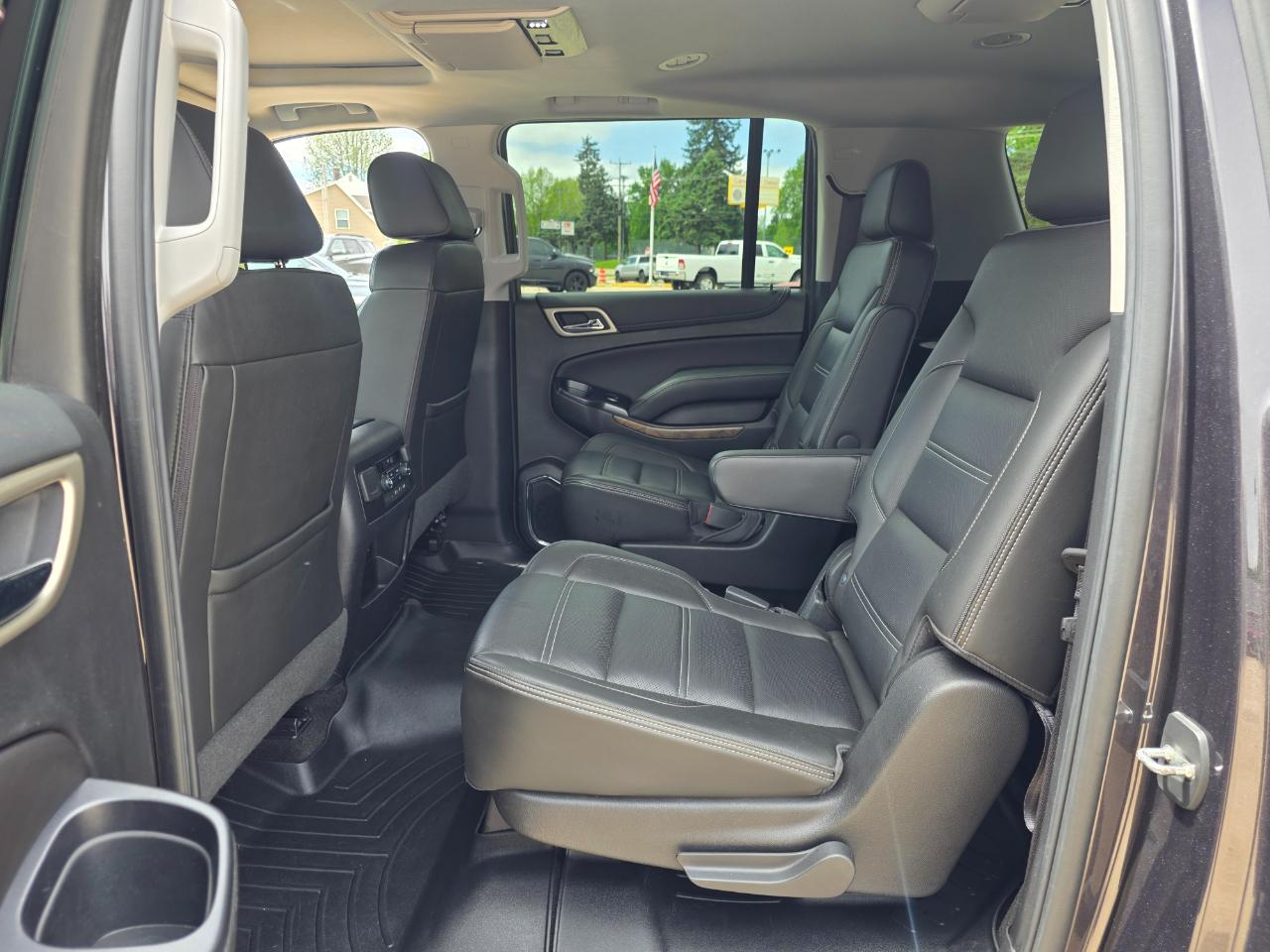 GMC Yukon XL Denali 4WD 2018