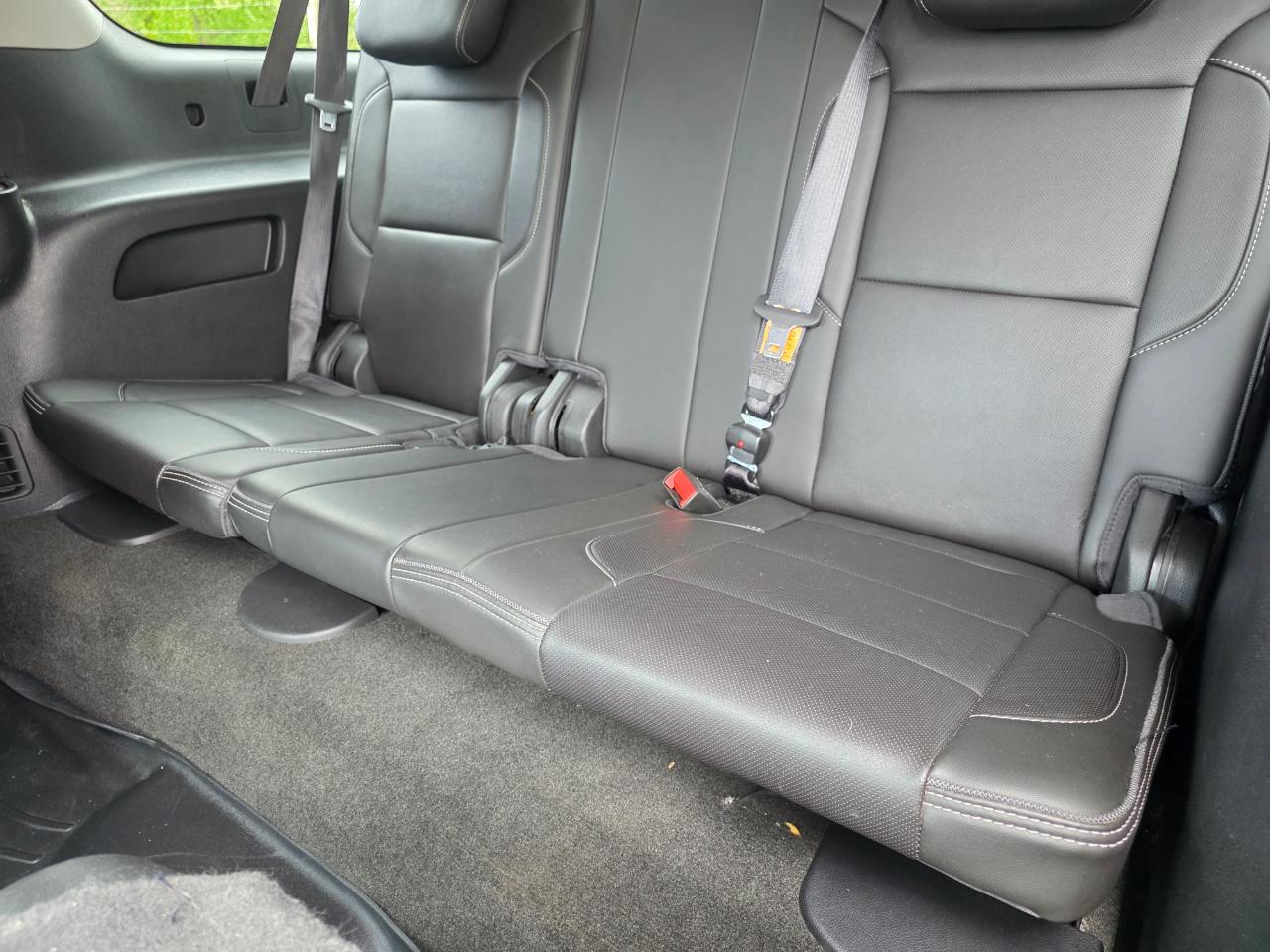 GMC Yukon XL Denali 4WD 2018