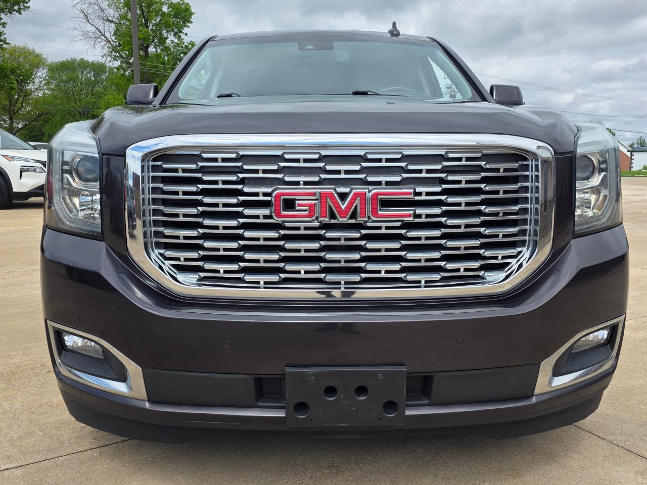 GMC Yukon XL Denali 4WD 2018