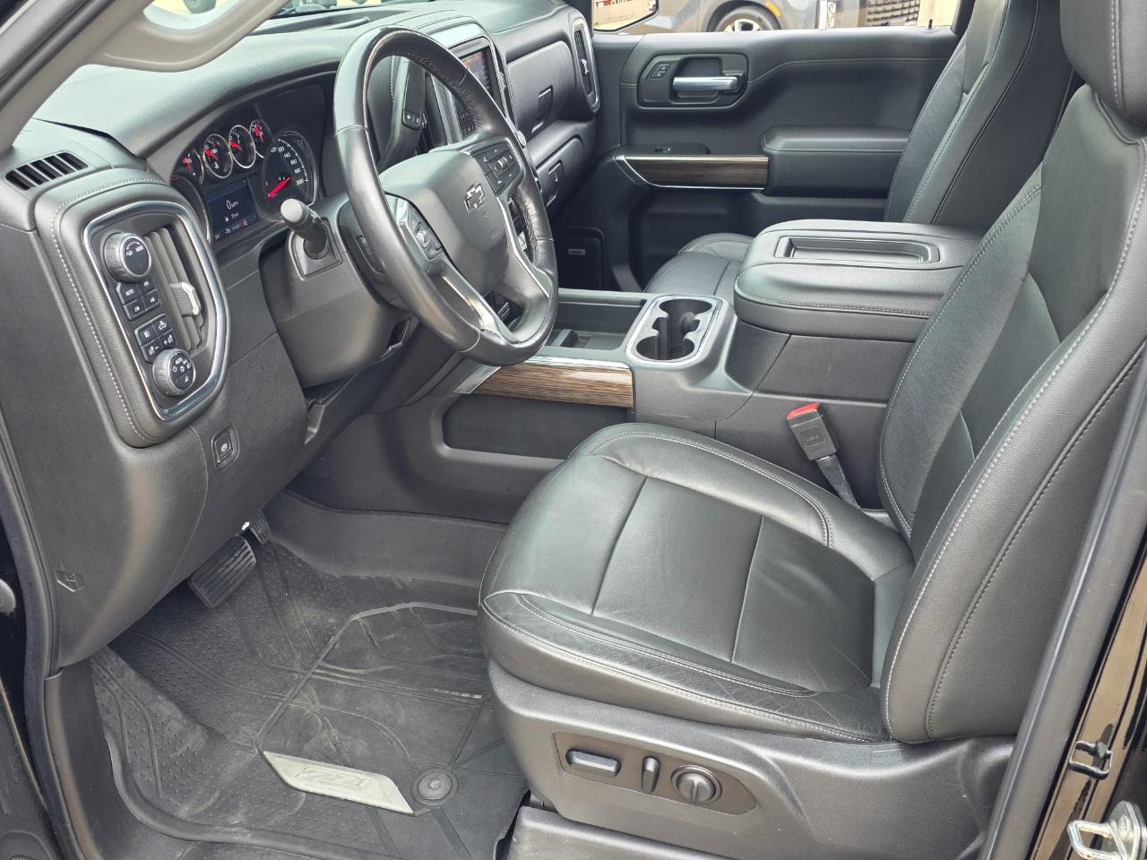 Chevrolet Silverado 1500 LT Trail Boss Crew Cab 4WD 2020