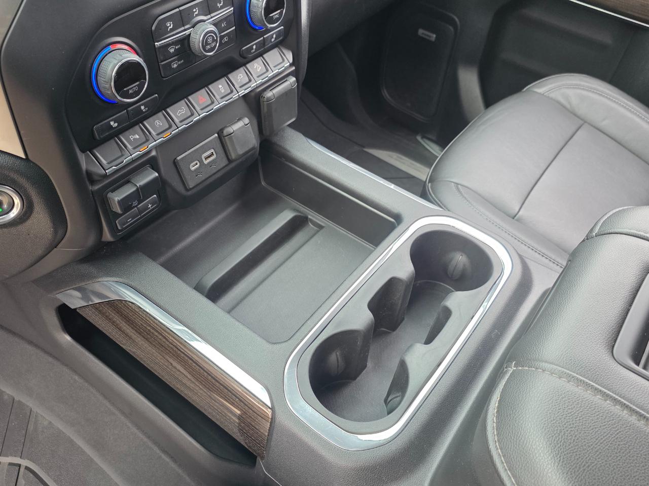 Chevrolet Silverado 1500 LT Trail Boss Crew Cab 4WD 2020
