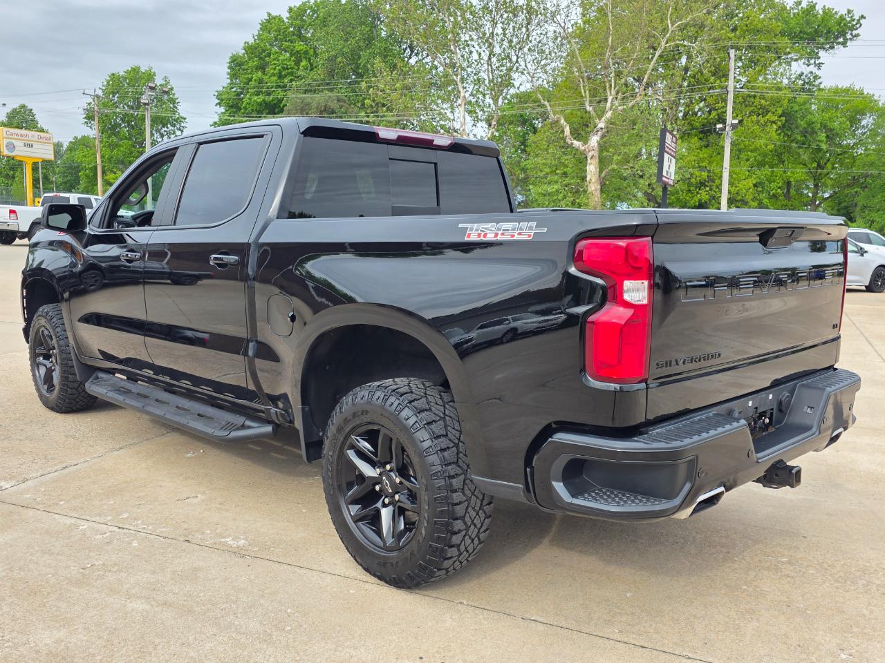 Chevrolet Silverado 1500 LT Trail Boss Crew Cab 4WD 2020