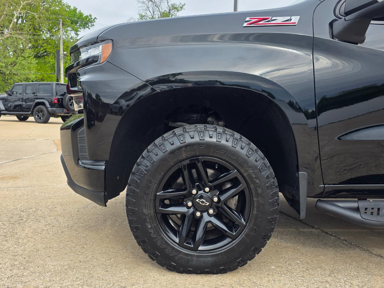 Chevrolet Silverado 1500 LT Trail Boss Crew Cab 4WD 2020