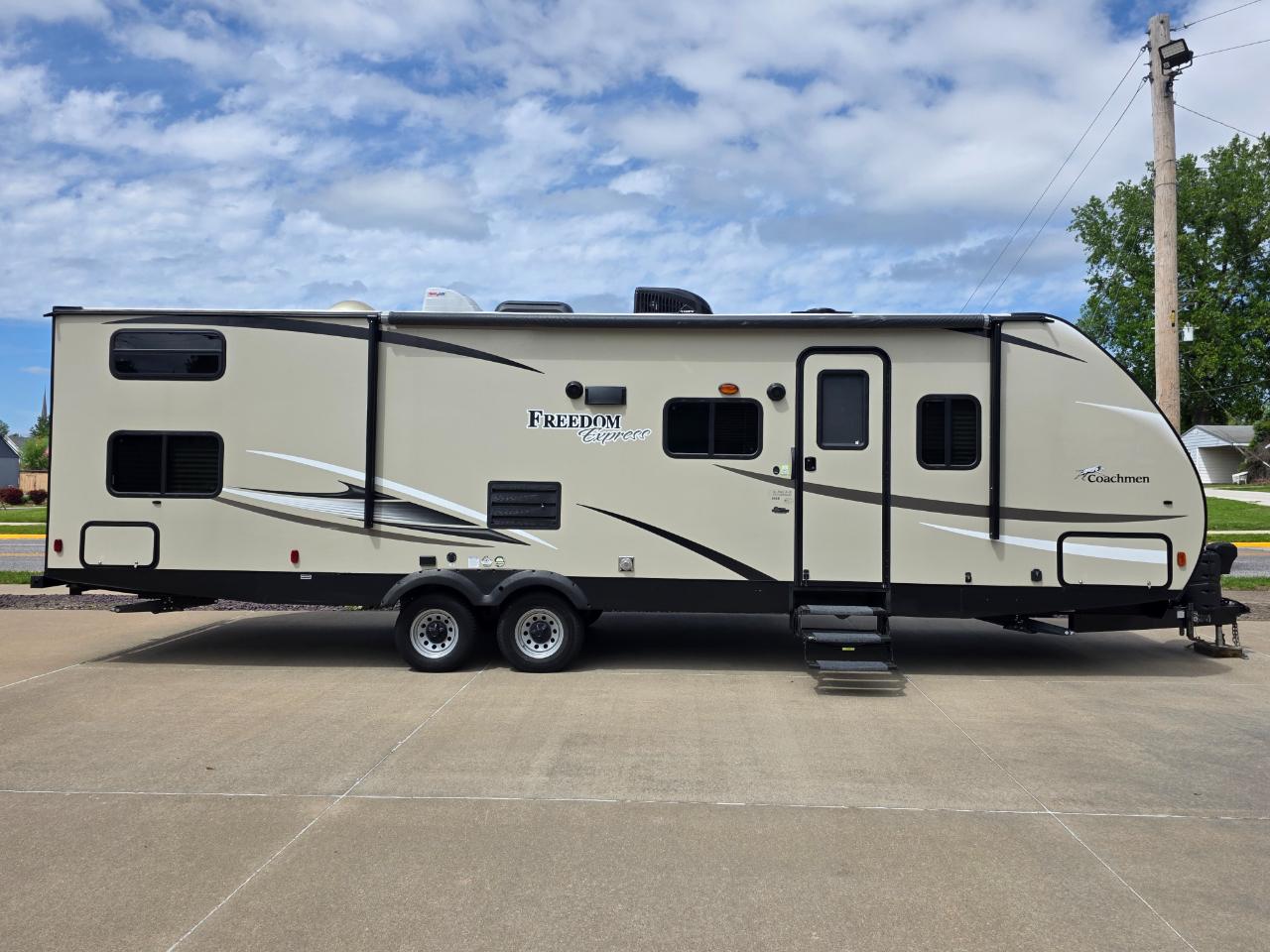Forest River Freedom Express  2018