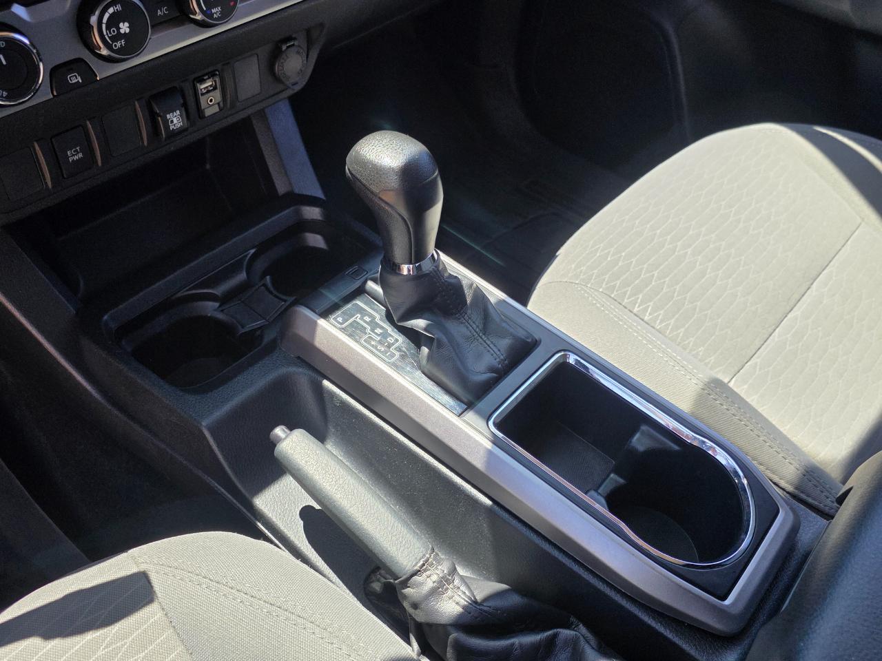Toyota Tacoma SR5 Double Cab Long Bed V6 6AT 4WD 2019