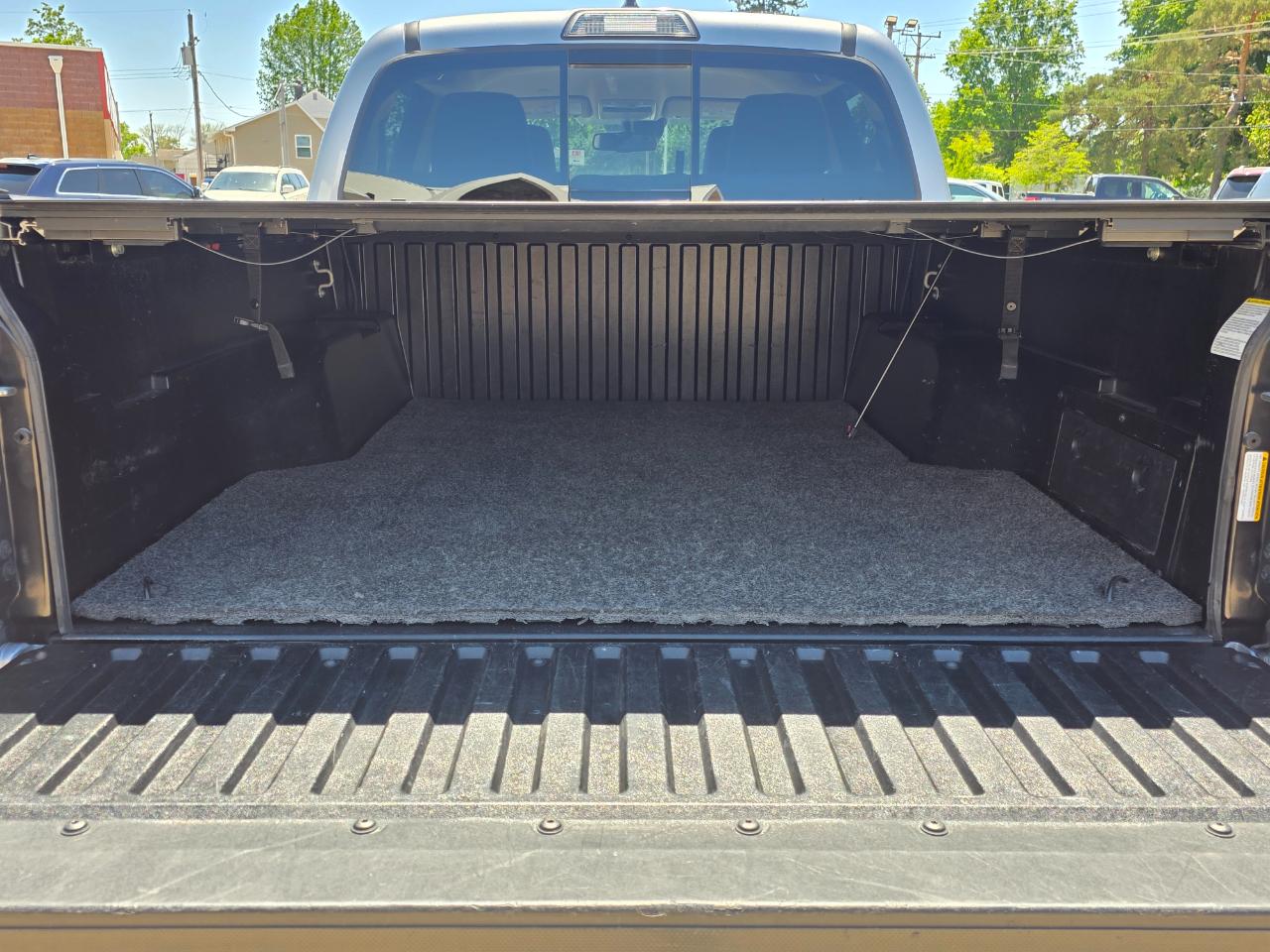 Toyota Tacoma SR5 Double Cab Long Bed V6 6AT 4WD 2019