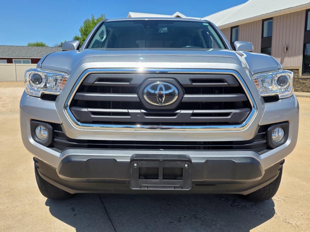 Toyota Tacoma SR5 Double Cab Long Bed V6 6AT 4WD 2019