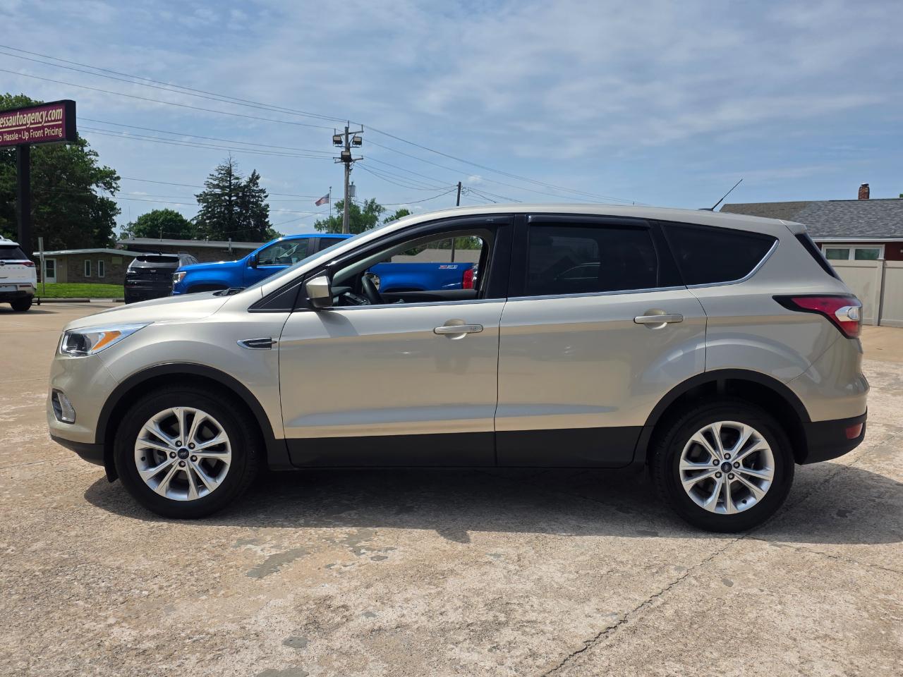 Ford Escape SE FWD 2017