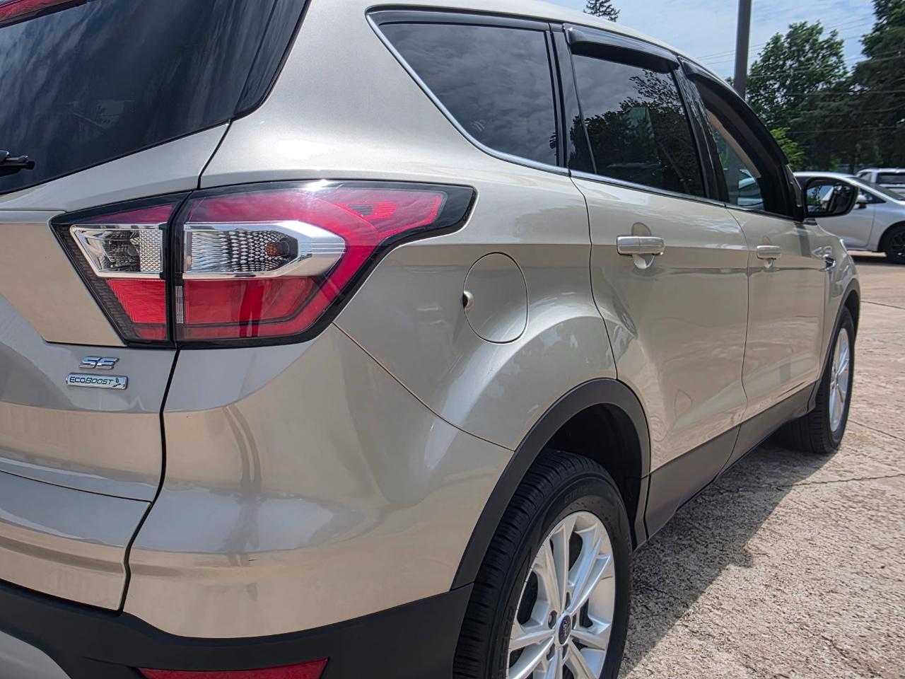 Ford Escape SE FWD 2017