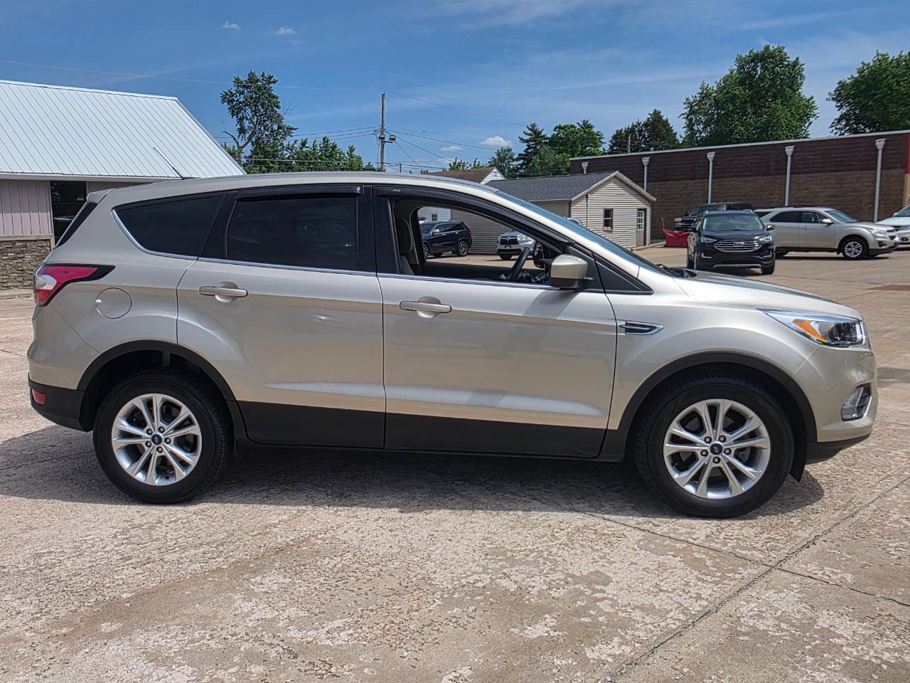 Ford Escape SE FWD 2017