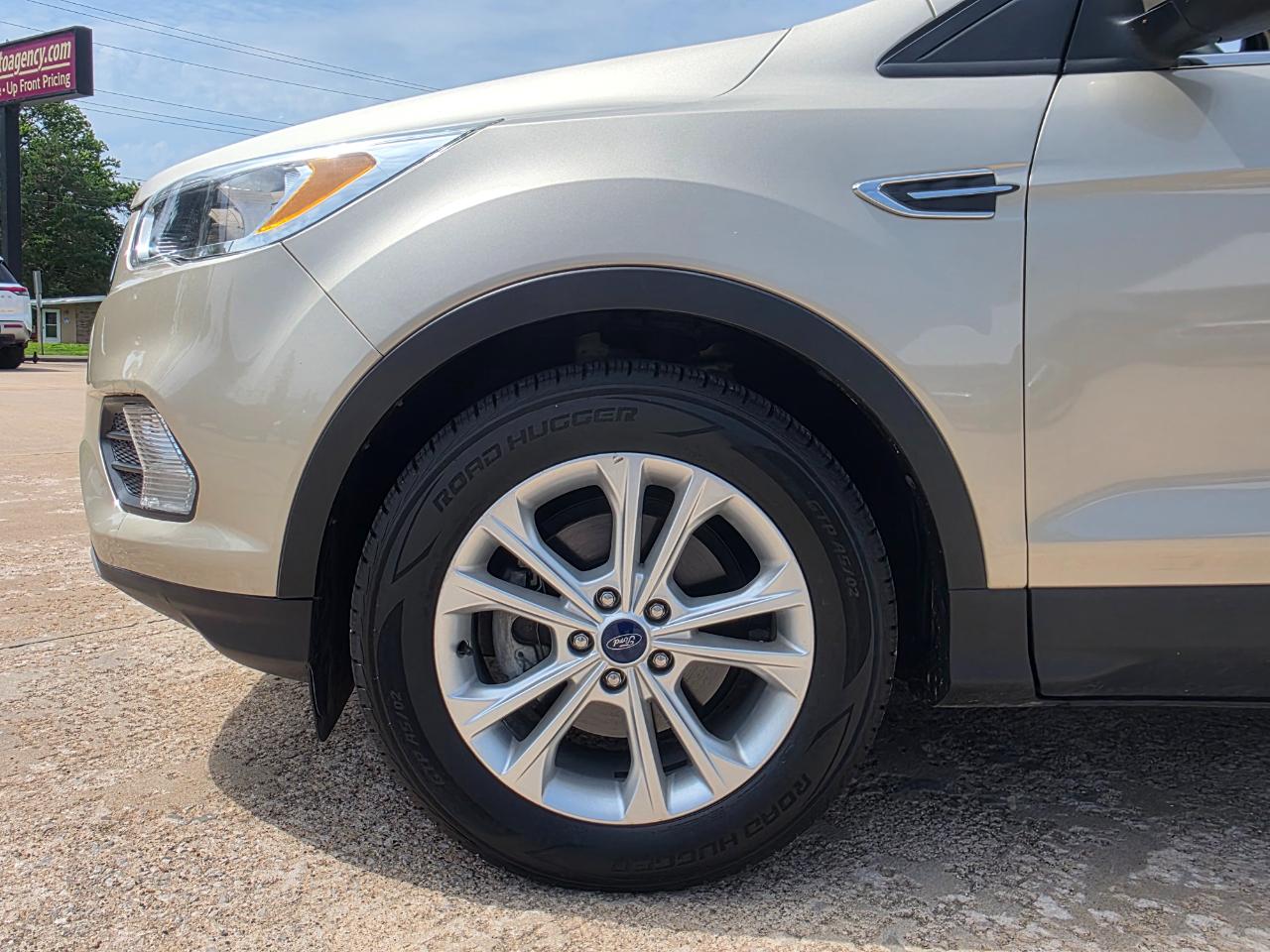 Ford Escape SE FWD 2017