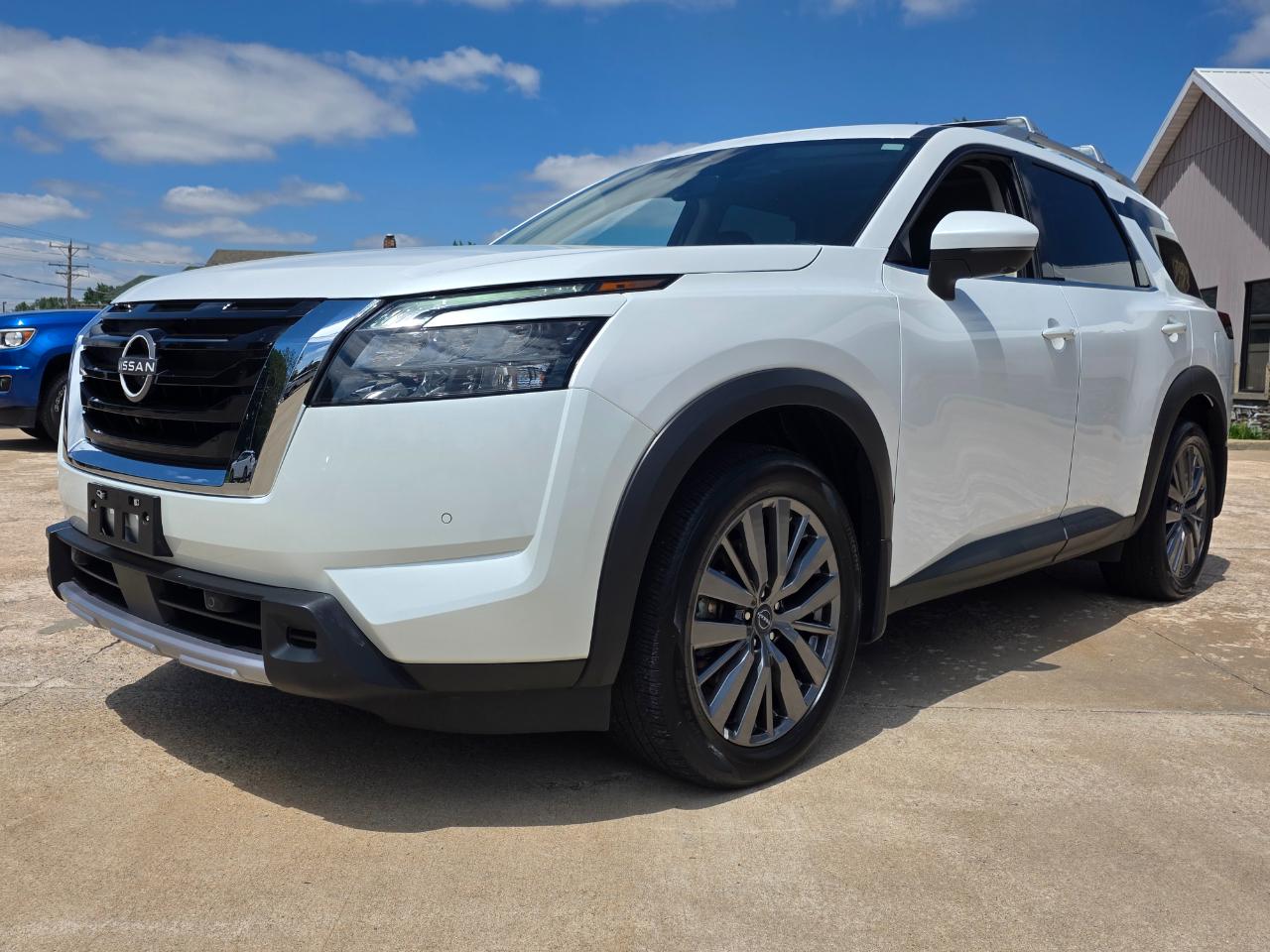Nissan Pathfinder  2025