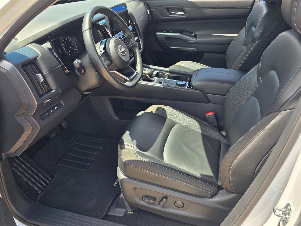 Nissan Pathfinder  2025