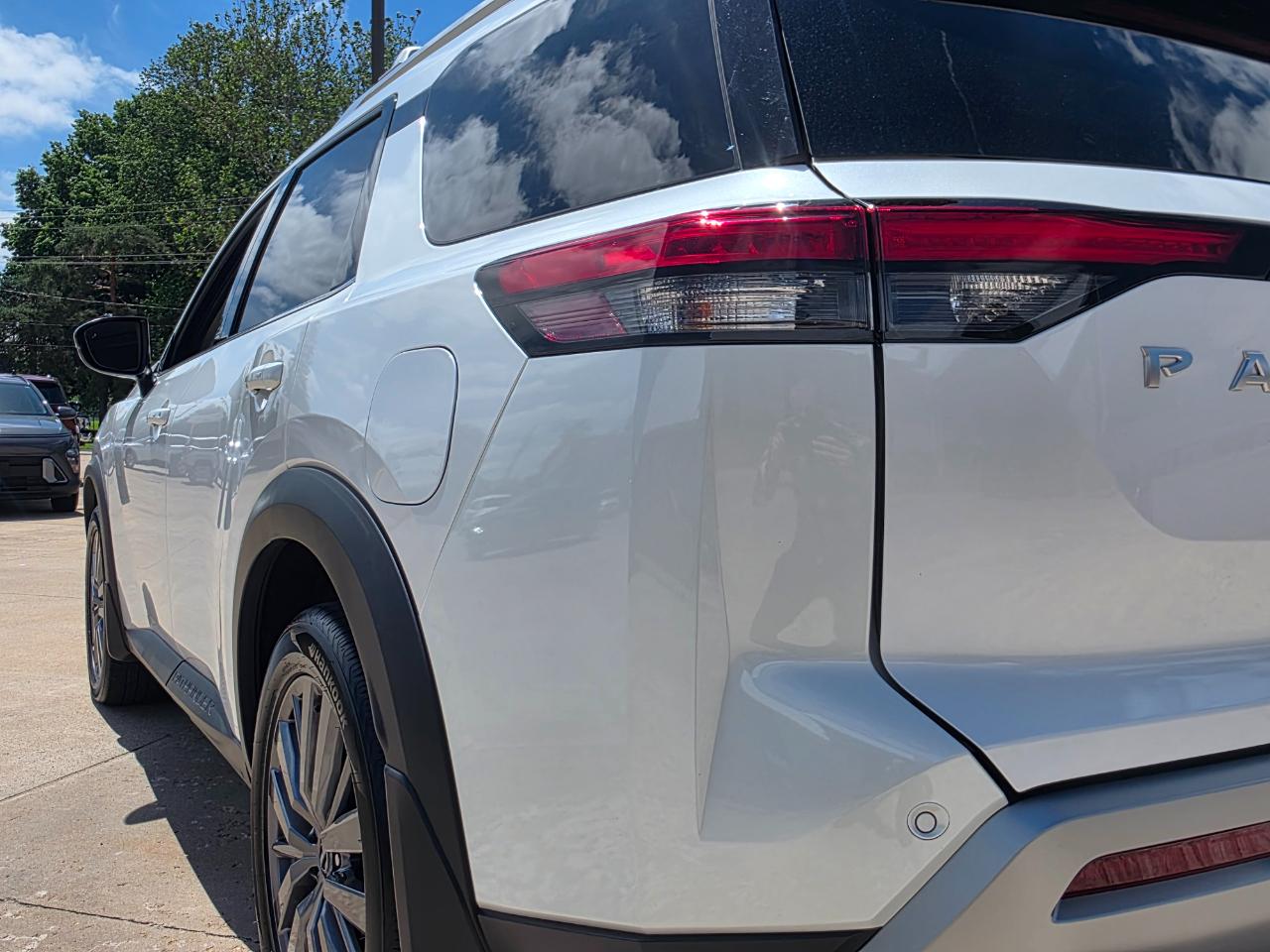 Nissan Pathfinder  2025