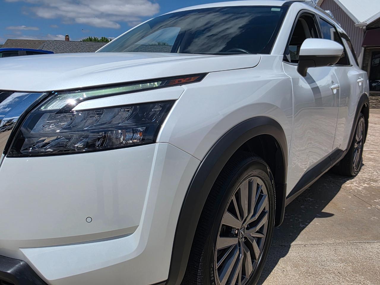 Nissan Pathfinder  2025