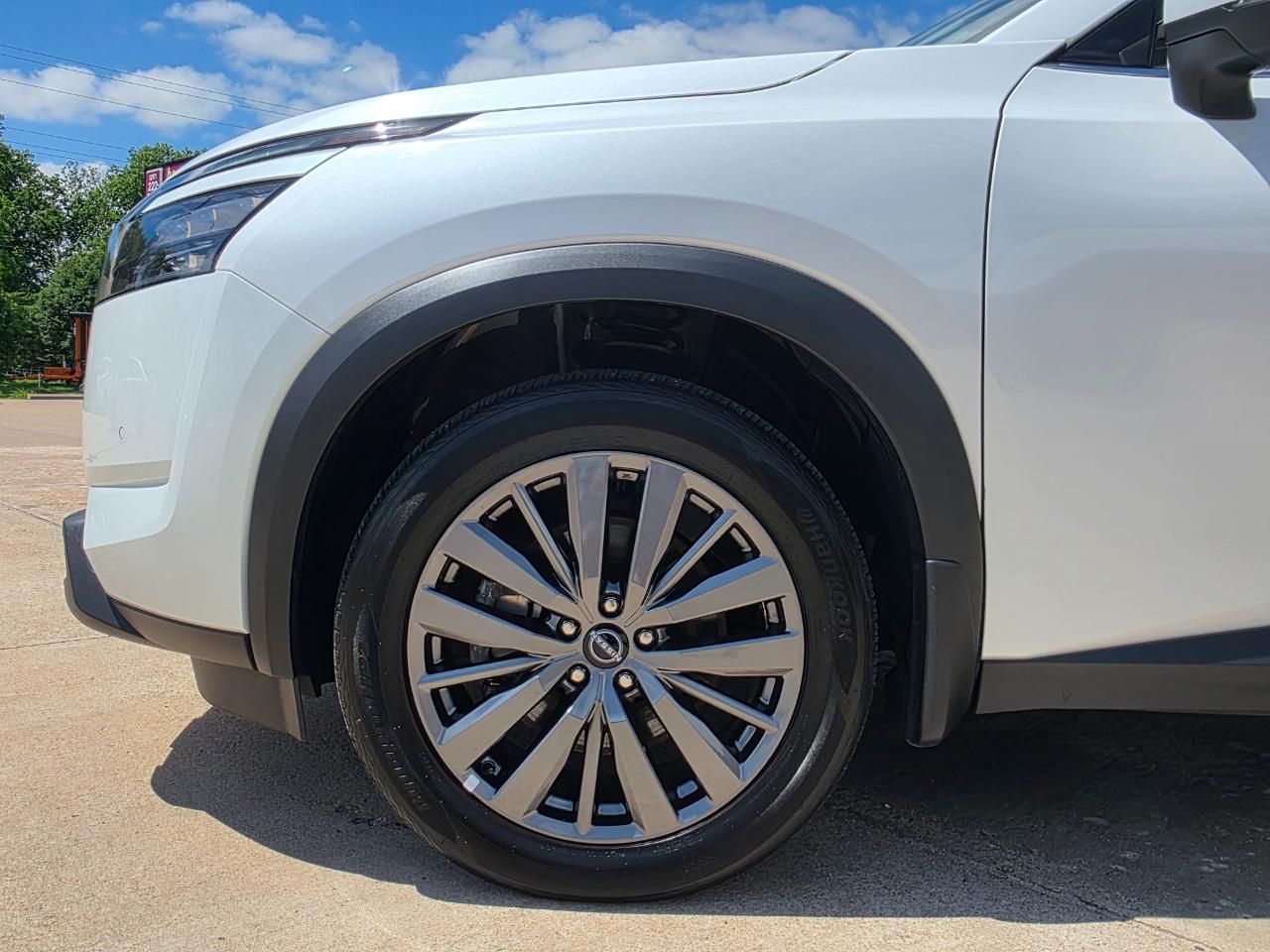 Nissan Pathfinder  2025