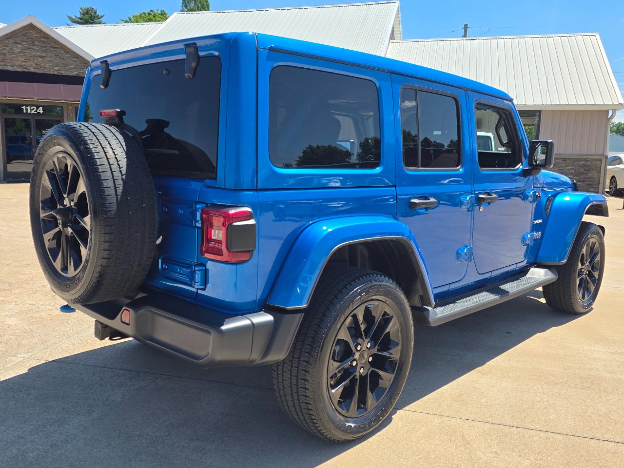 Jeep Wrangler 4xe Unlimited Sahara 2023