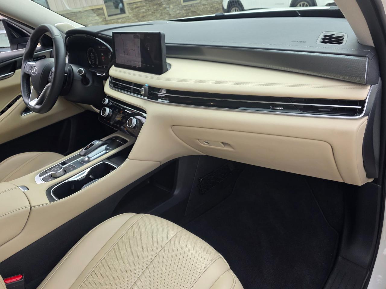 Infiniti QX60 LUXE AWD 2023