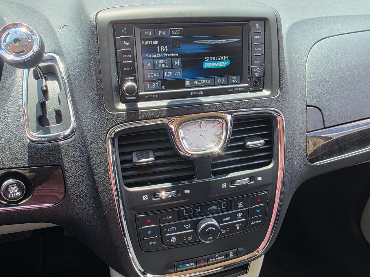 Chrysler Town & Country Touring 2015