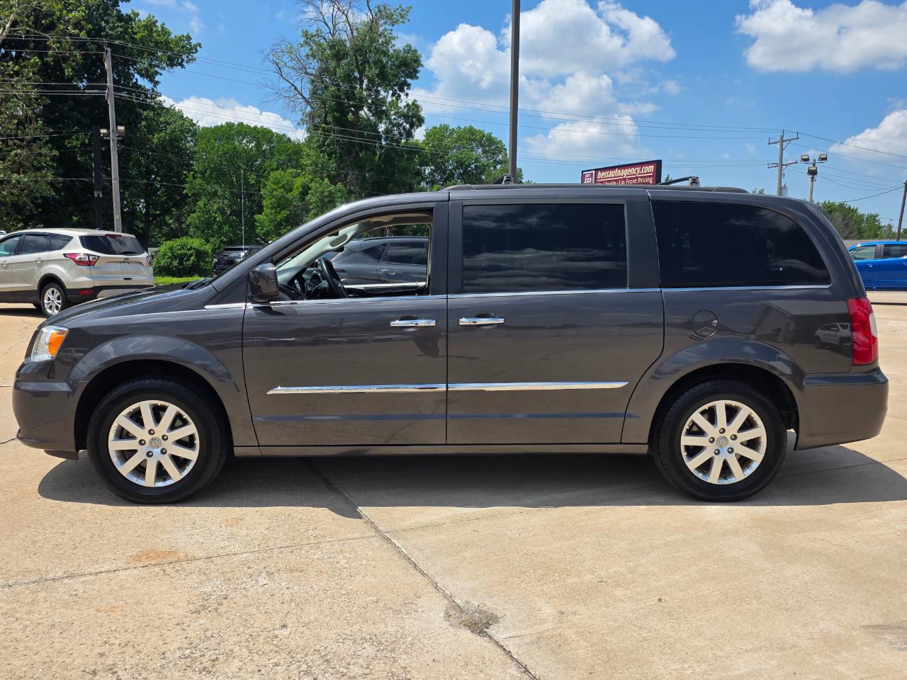 Chrysler Town & Country Touring 2015