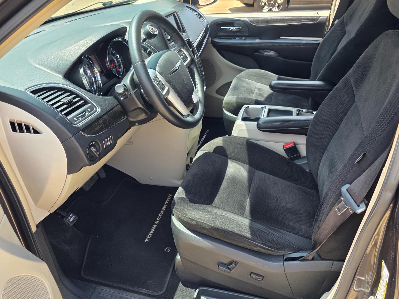 Chrysler Town & Country Touring 2015