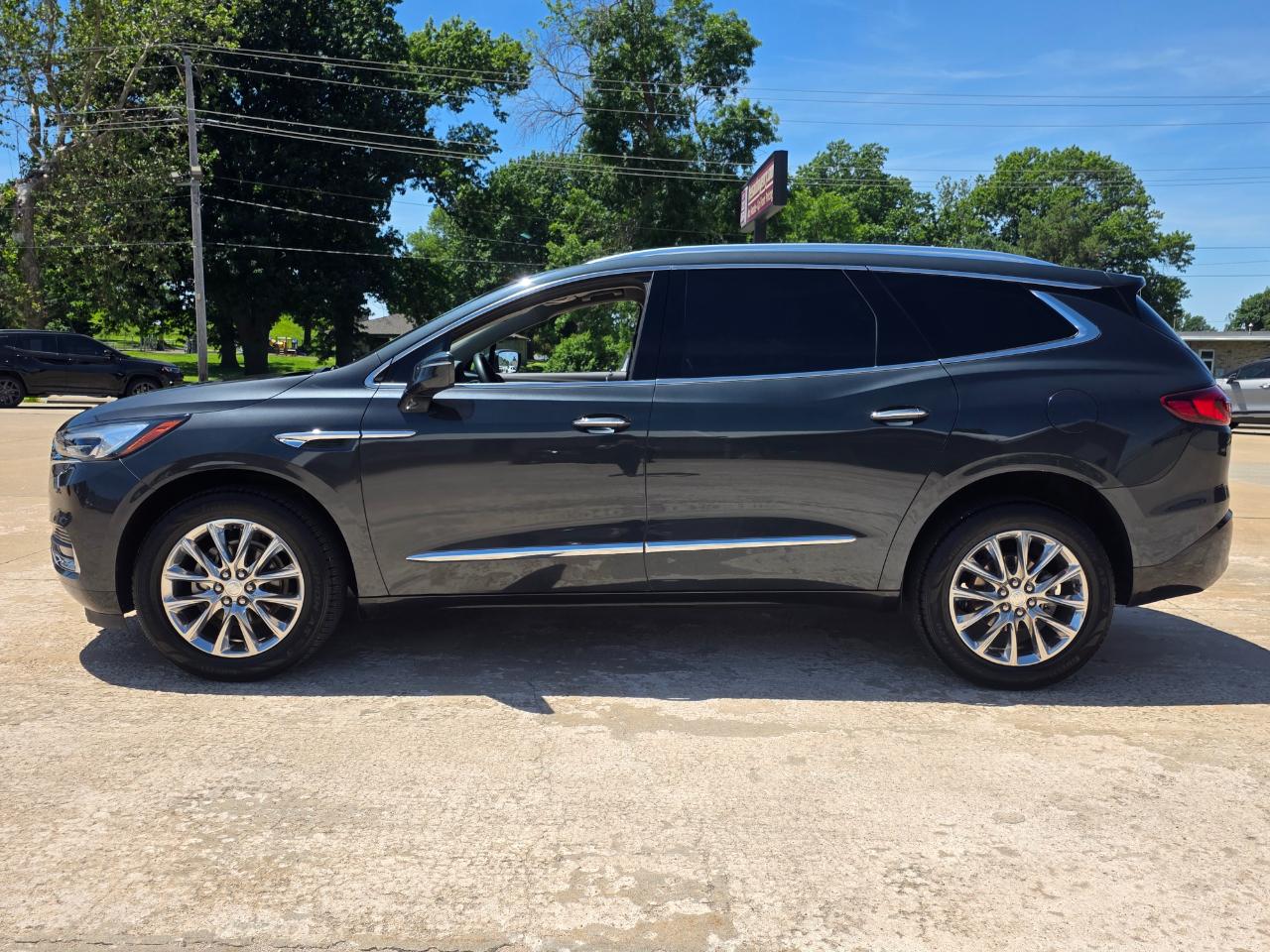 Buick Enclave Essence AWD 2020