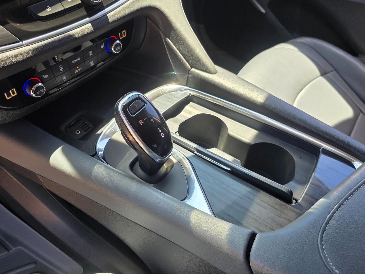 Buick Enclave Essence AWD 2020