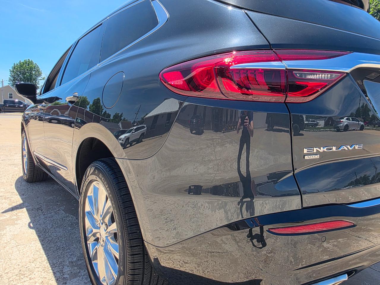 Buick Enclave Essence AWD 2020