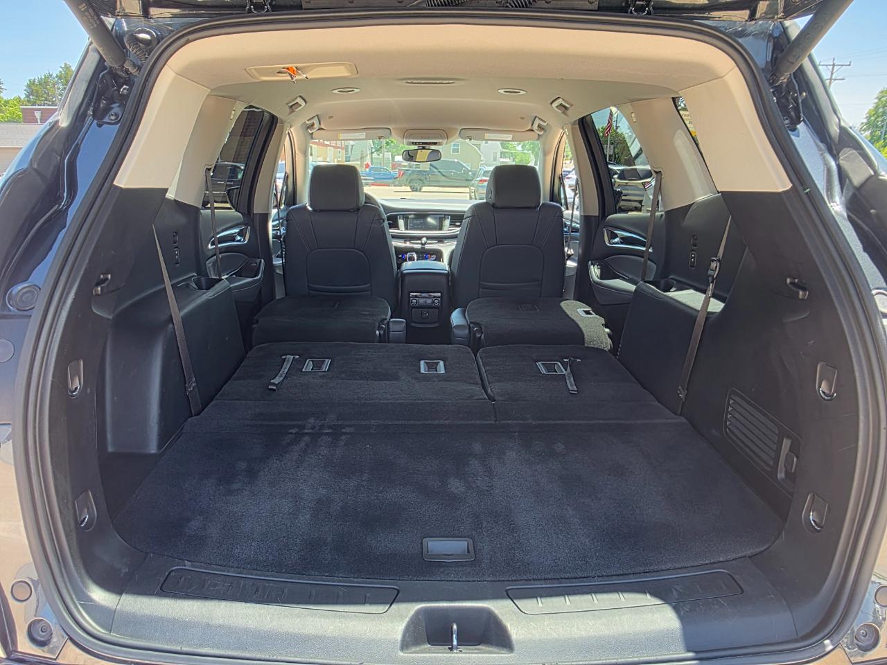 Buick Enclave Essence AWD 2020