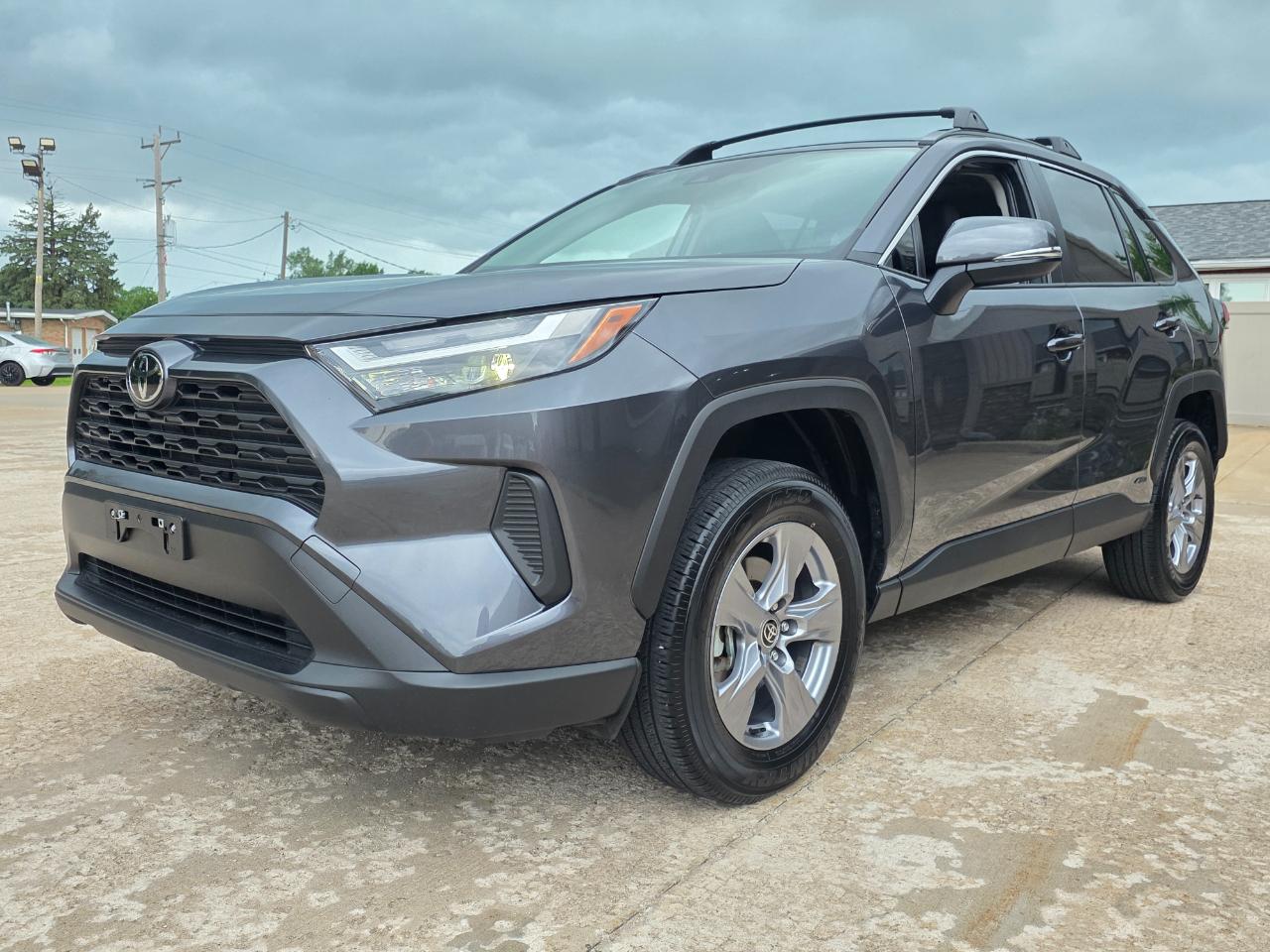 Toyota RAV4 Hybrid LE 2025