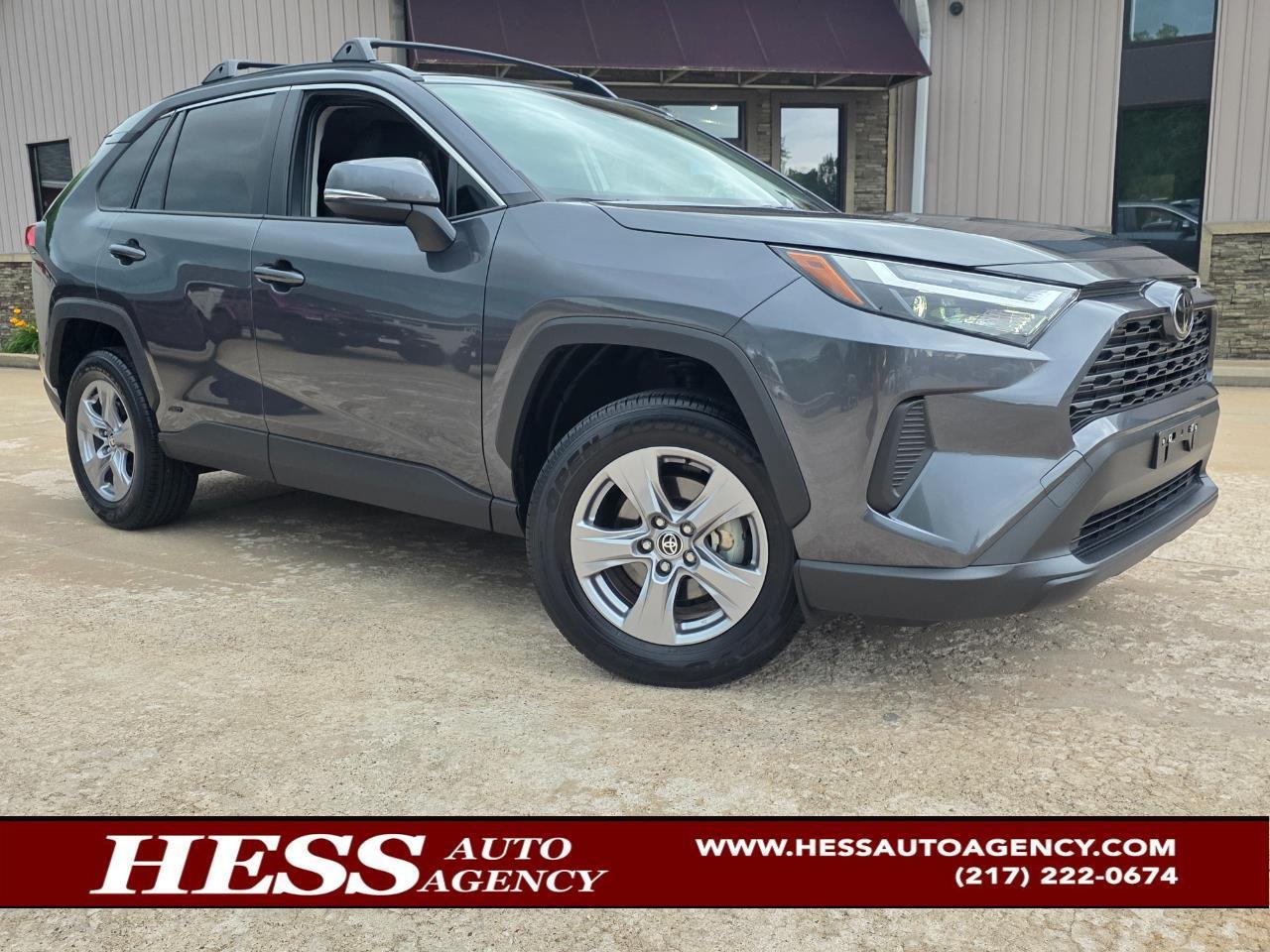 Toyota RAV4 Hybrid LE 2025