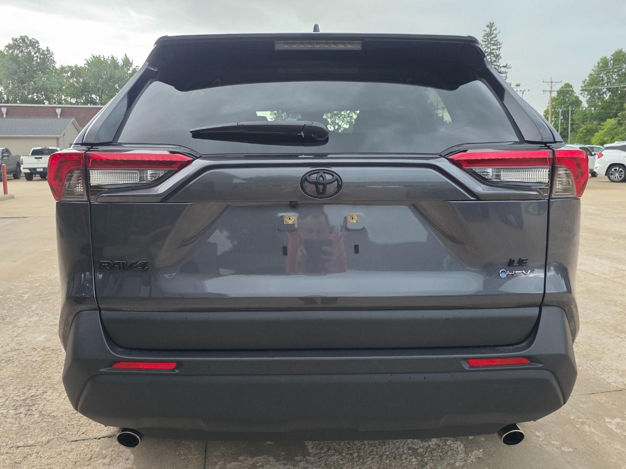 Toyota RAV4 Hybrid LE 2025