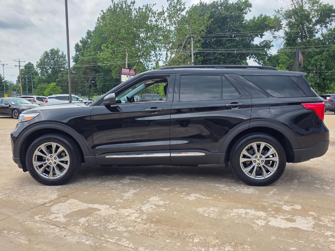 Ford Explorer XLT AWD 2022