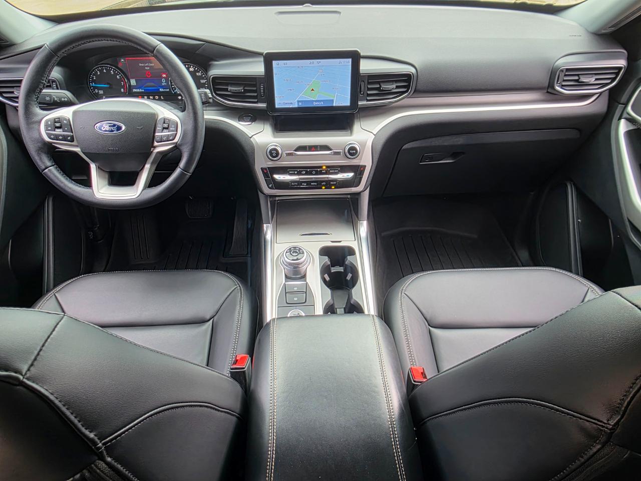 Ford Explorer XLT AWD 2022