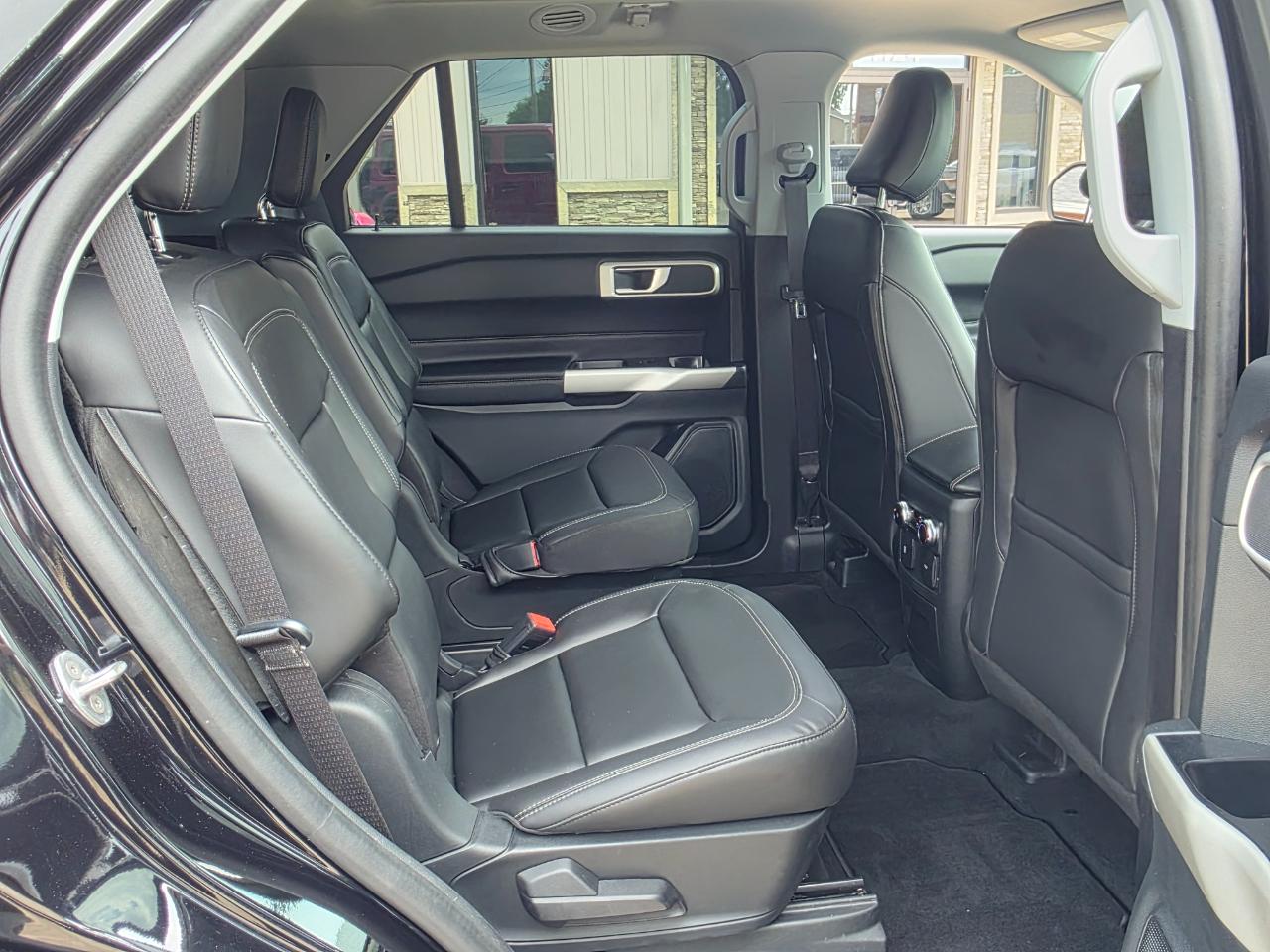 Ford Explorer XLT AWD 2022