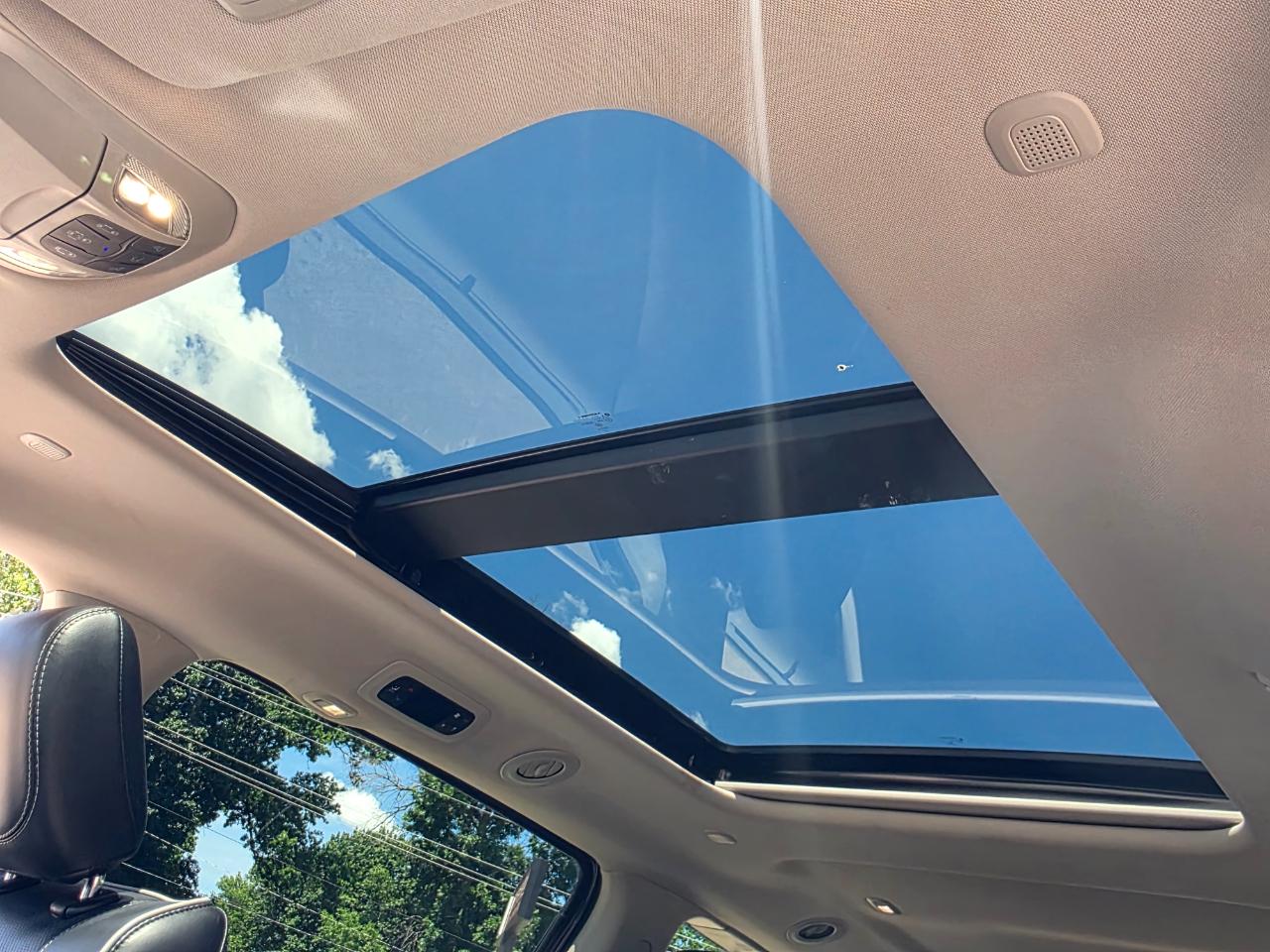 Chrysler Pacifica Limited 2023