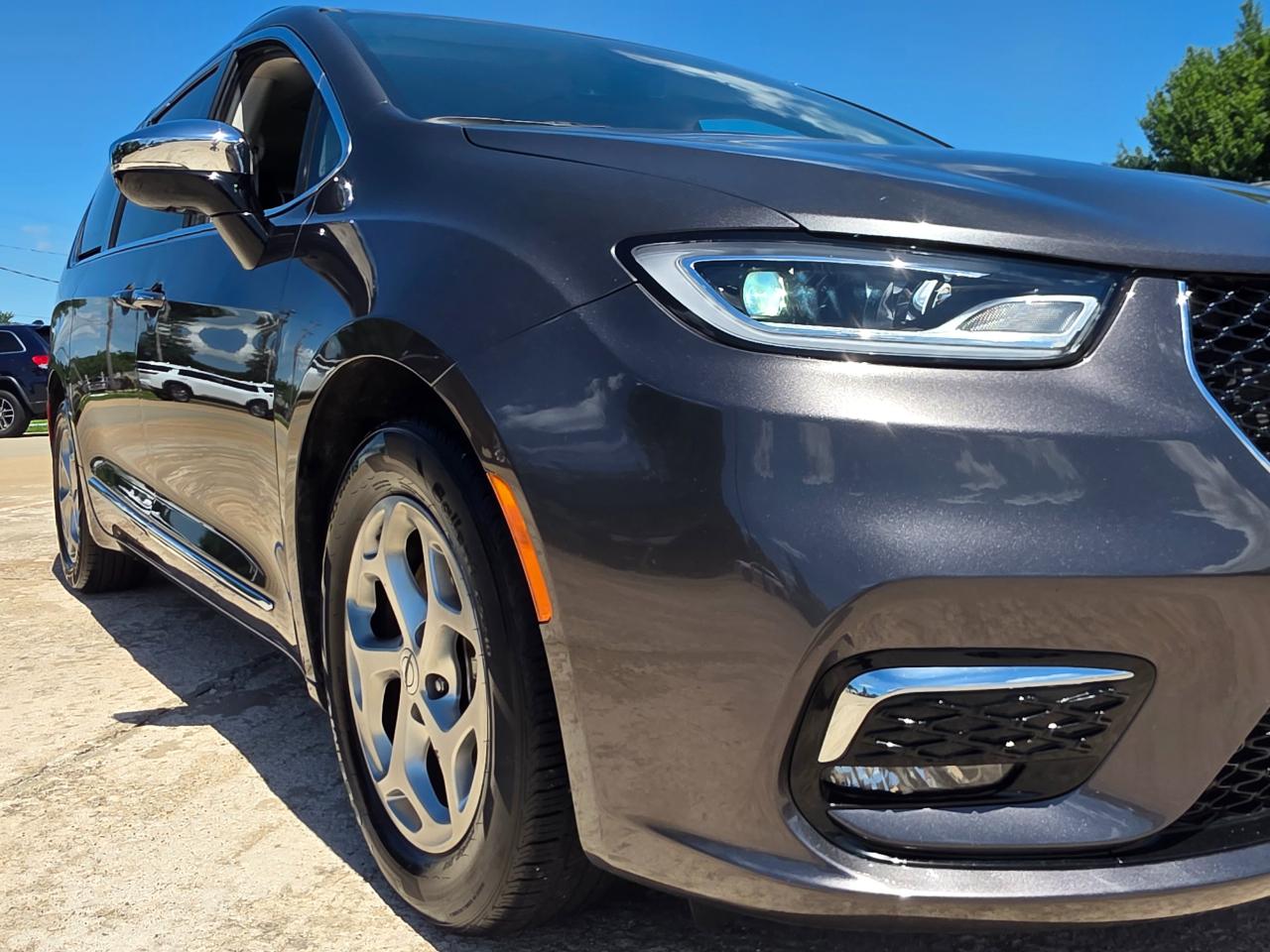 Chrysler Pacifica Limited 2023