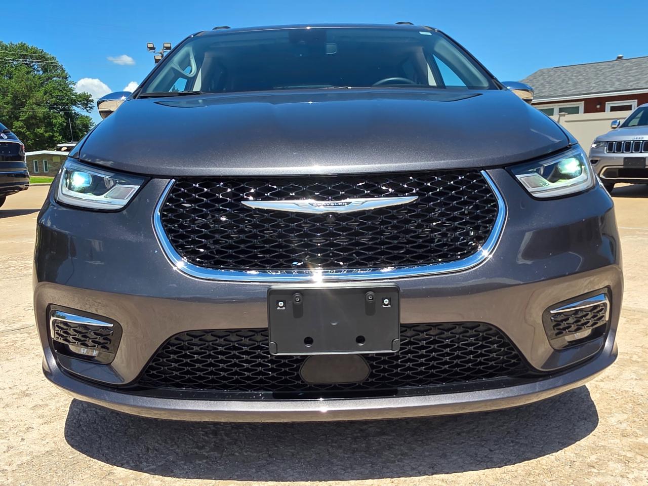 Chrysler Pacifica Limited 2023