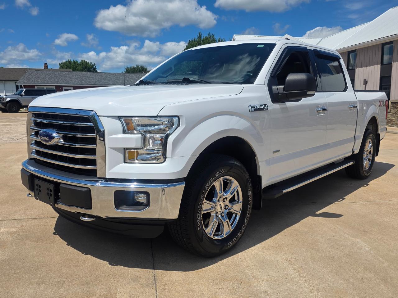 Ford F-150 XLT SuperCrew 5.5-ft. Bed 4WD 2016