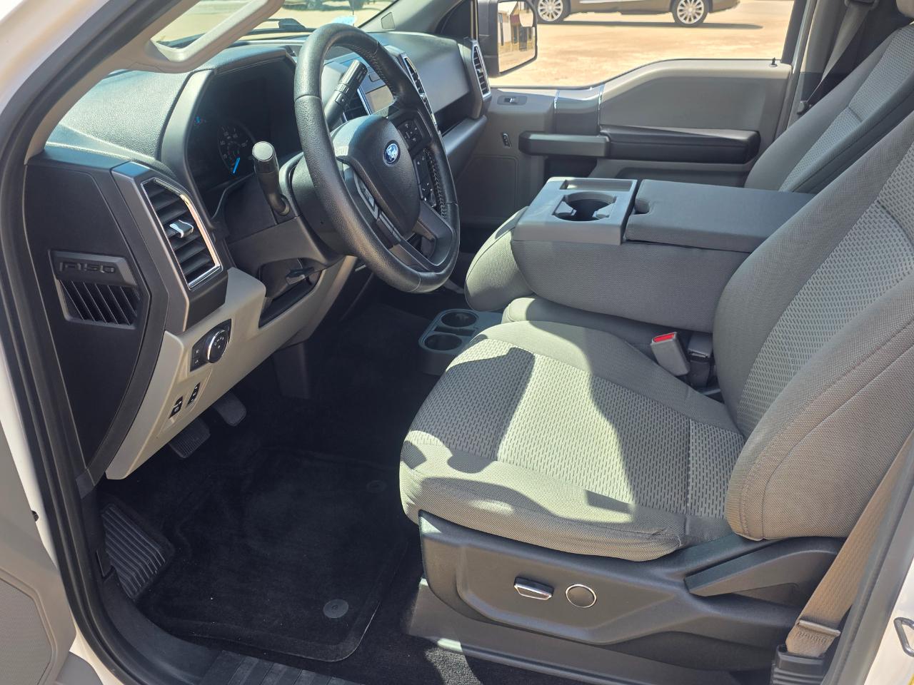 Ford F-150 XLT SuperCrew 5.5-ft. Bed 4WD 2016