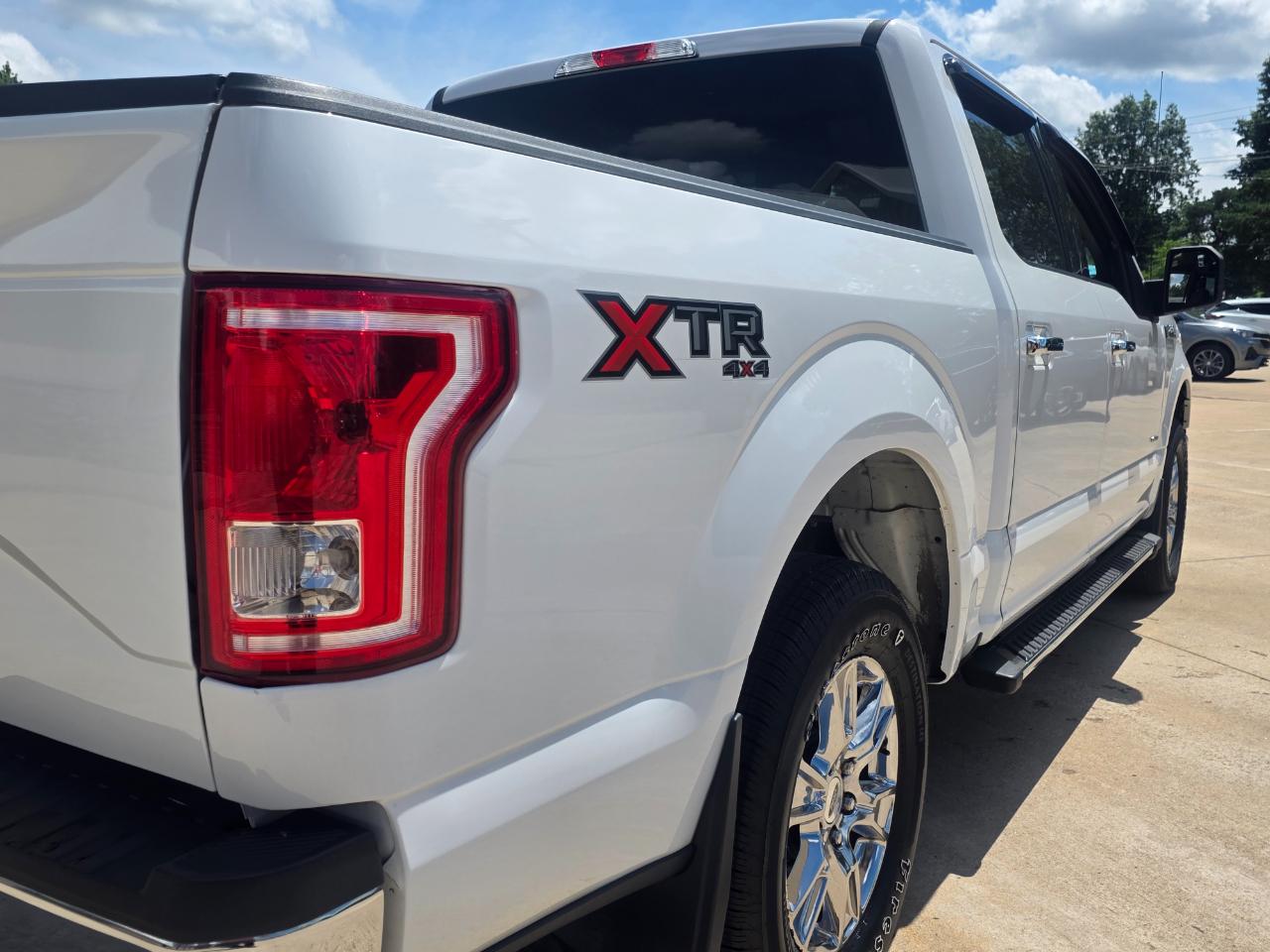 Ford F-150 XLT SuperCrew 5.5-ft. Bed 4WD 2016