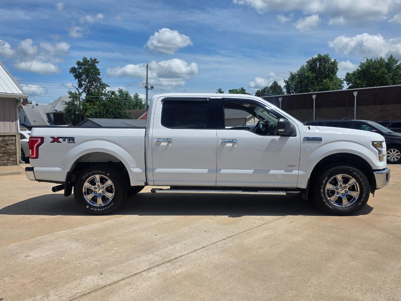 Ford F-150 XLT SuperCrew 5.5-ft. Bed 4WD 2016