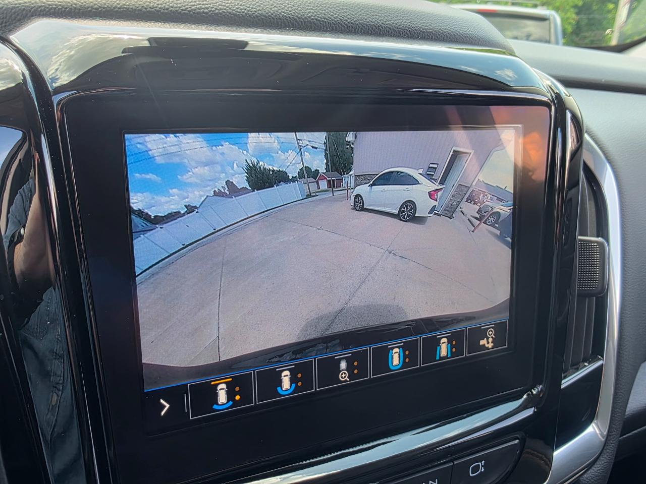 Chevrolet Traverse Premier AWD 2021