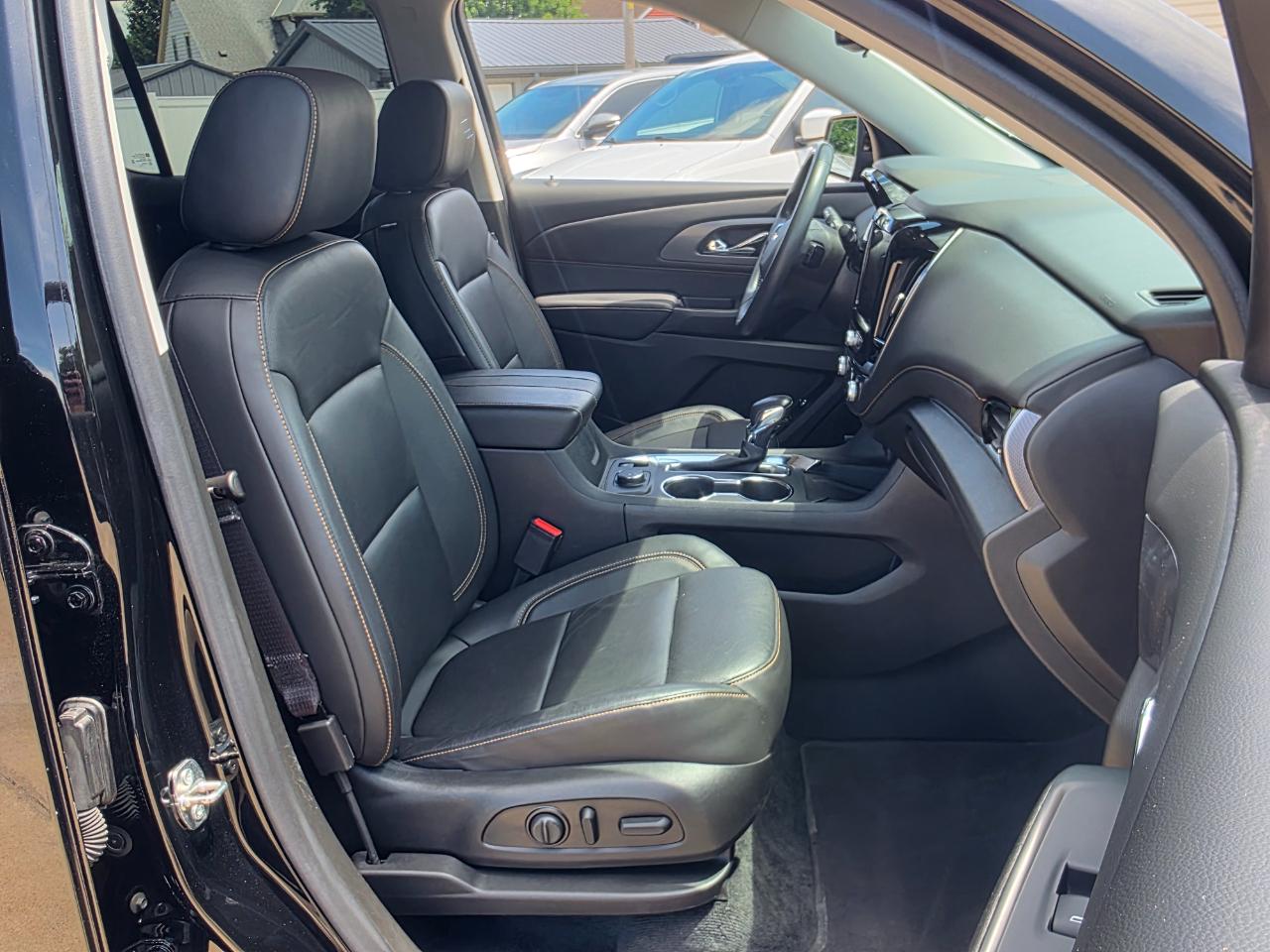 Chevrolet Traverse Premier AWD 2021