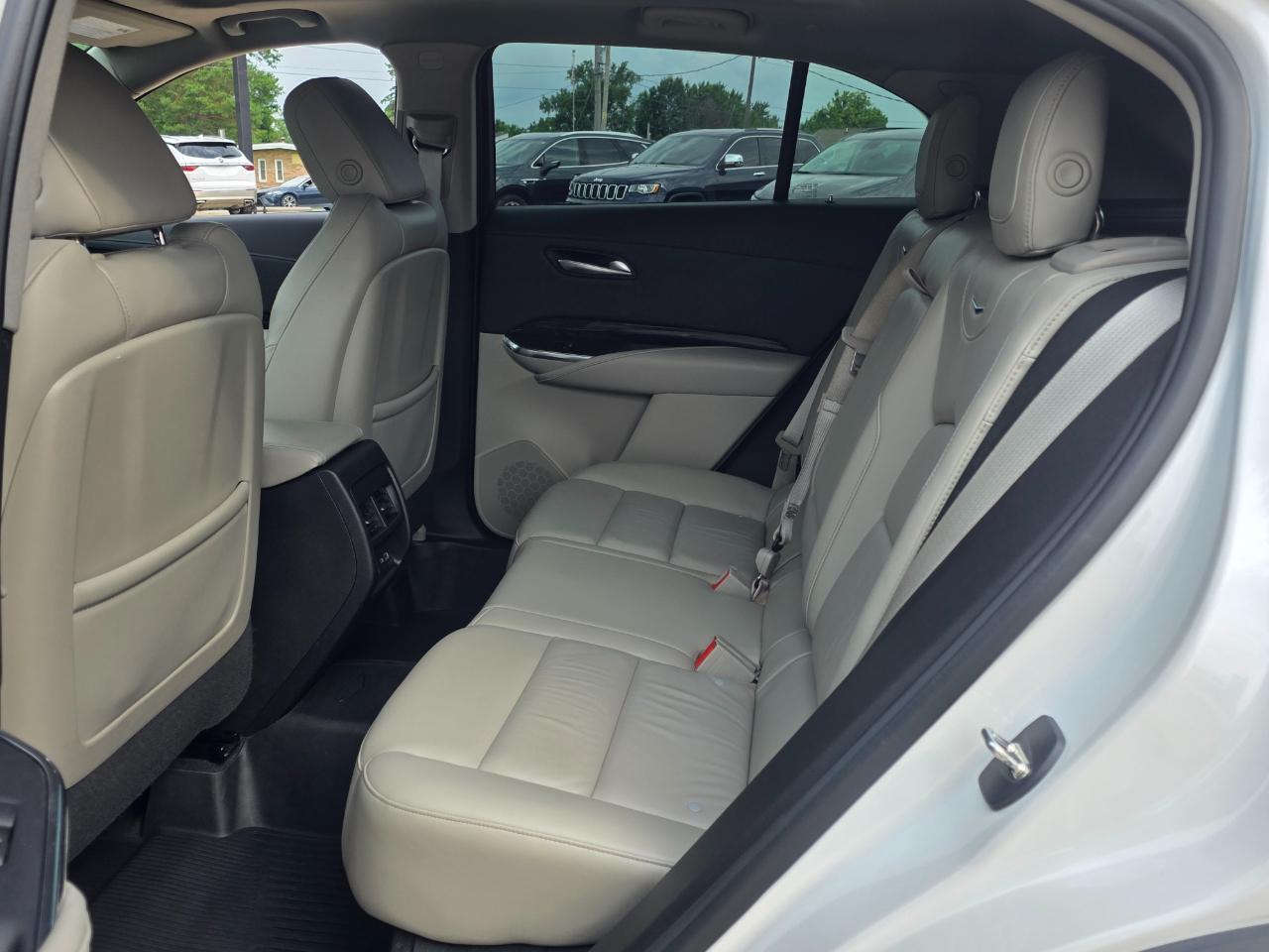 Cadillac XT4 Premium Luxury AWD 2023