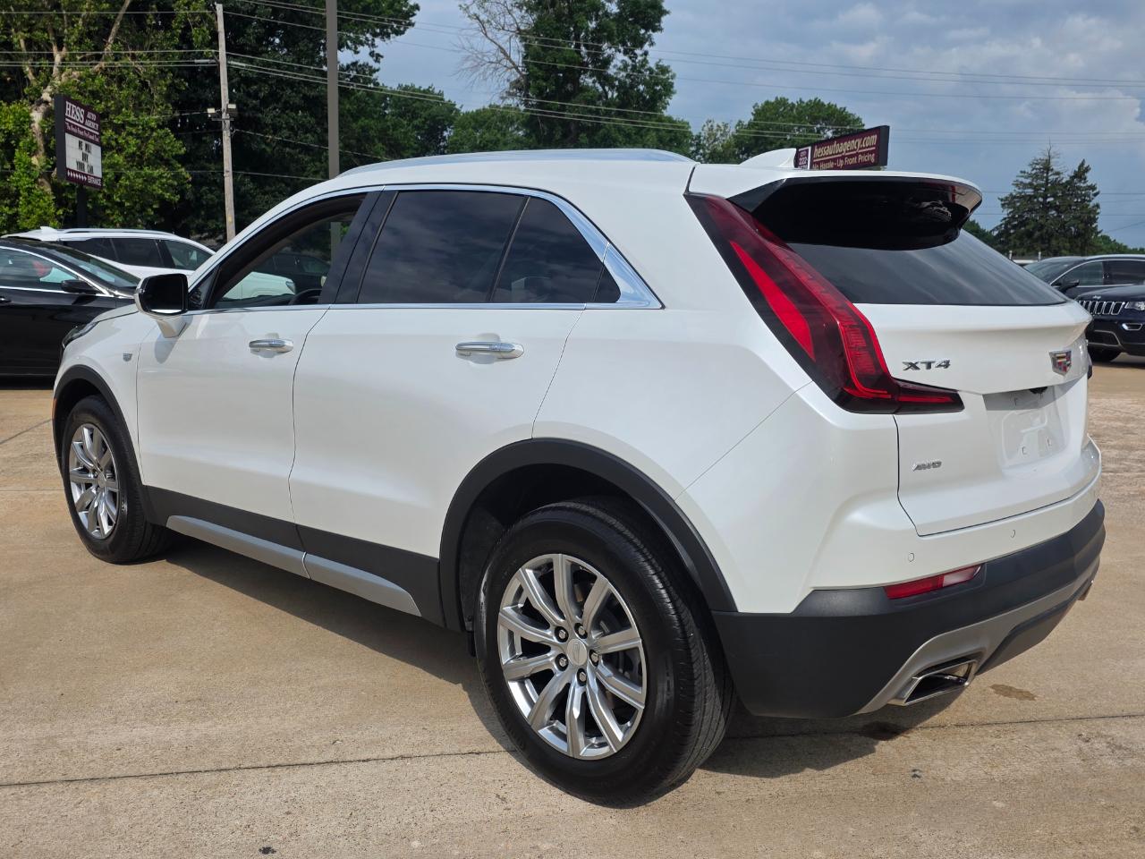 Cadillac XT4 Premium Luxury AWD 2023
