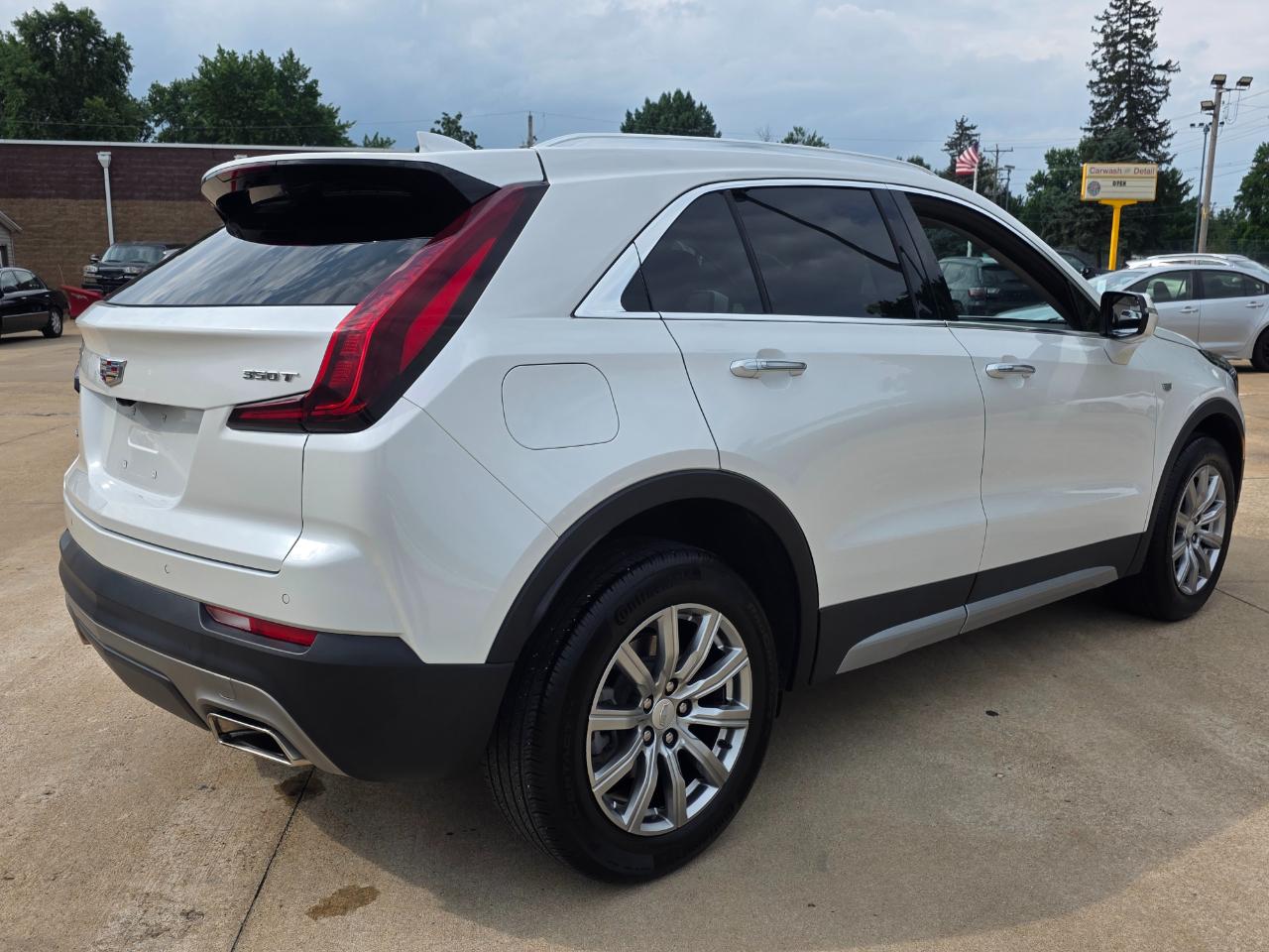 Cadillac XT4 Premium Luxury AWD 2023