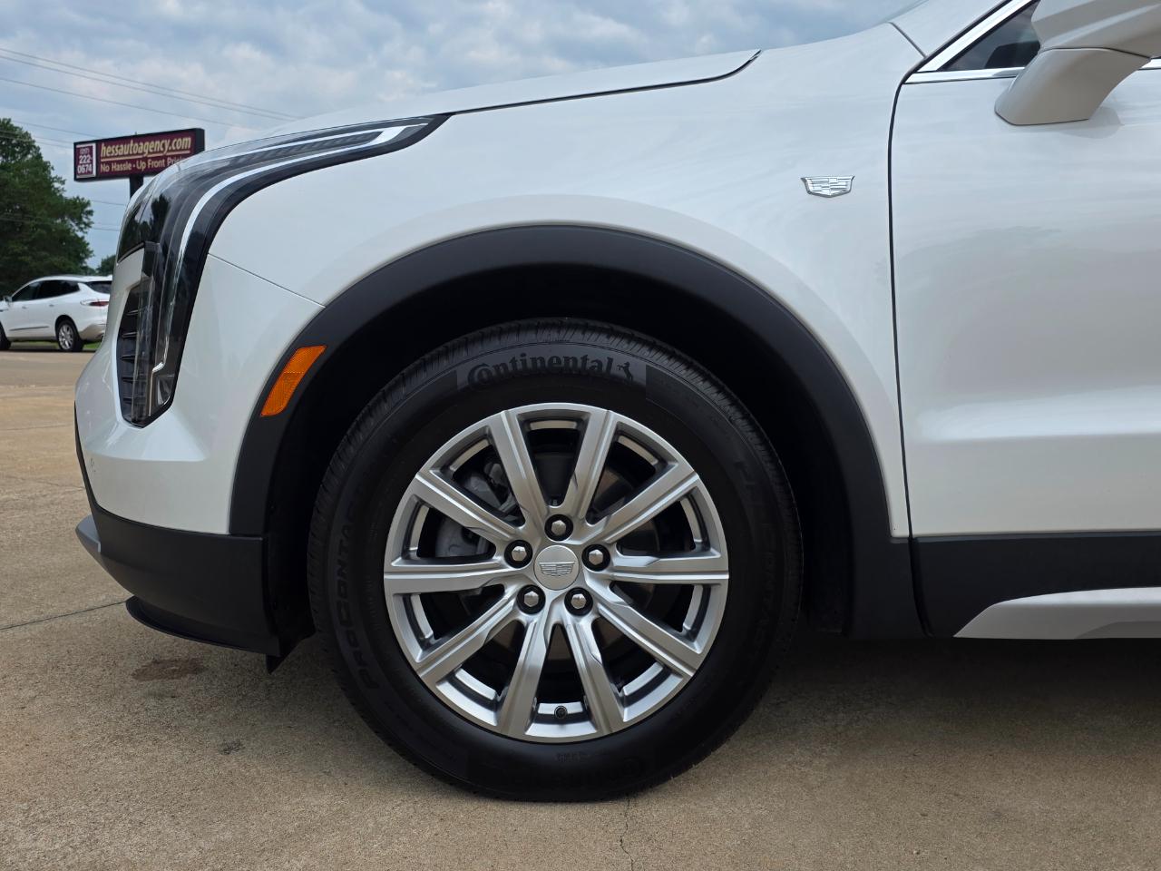 Cadillac XT4 Premium Luxury AWD 2023