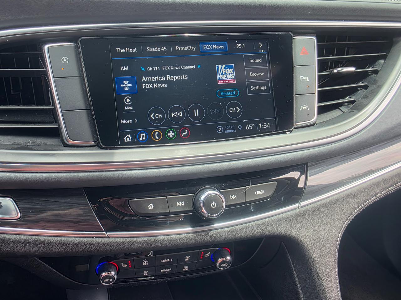 Buick Enclave Essence 2023
