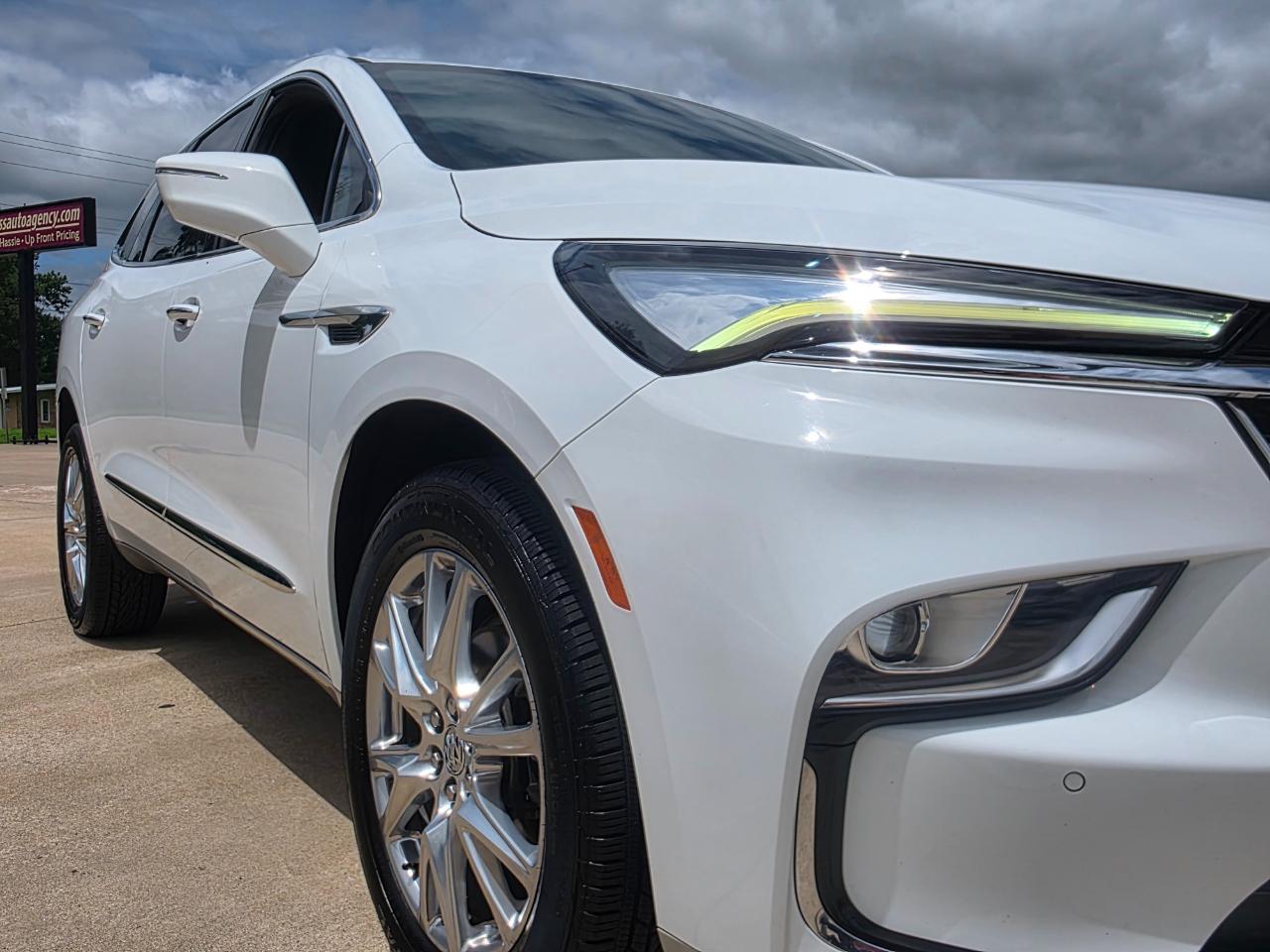 Buick Enclave Essence 2023